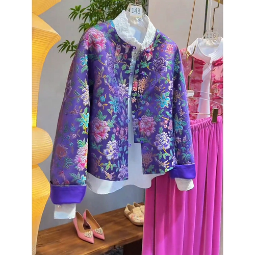 早秋气质高端独特新中式女