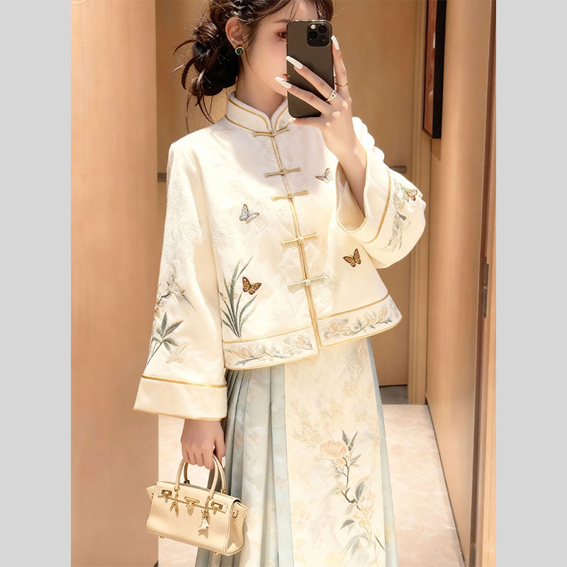 2025年秋冬新款新中式国风外套