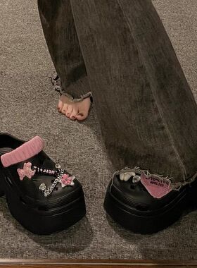 品牌甜美爱心松糕跟厚底洞洞鞋女款夏季外穿2026新款小个子包头凉