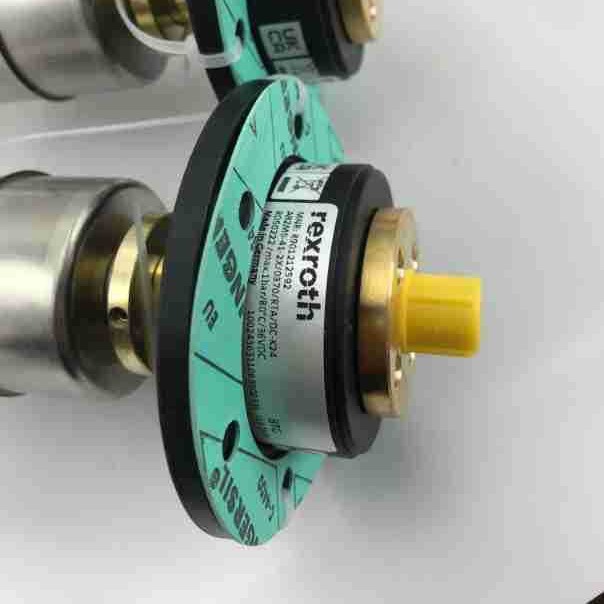 Rexroth力士乐R901212592 ABZMS-41-2X/0370/RTA/DC-K24浮球开关
