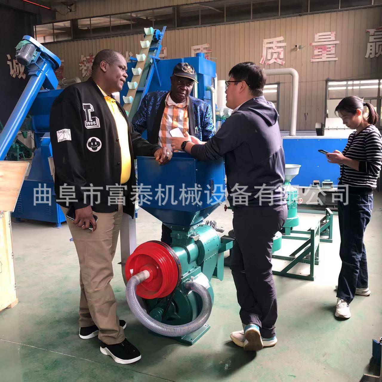 荞麦薏米脱壳碾米机 谷物杂粮脱皮机 厂家直供五谷杂粮加工设备