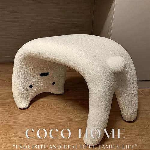 猫咪毛绒凳子创意奶油风下腰异形凳女生精致家用卡通高颜值梳妆凳