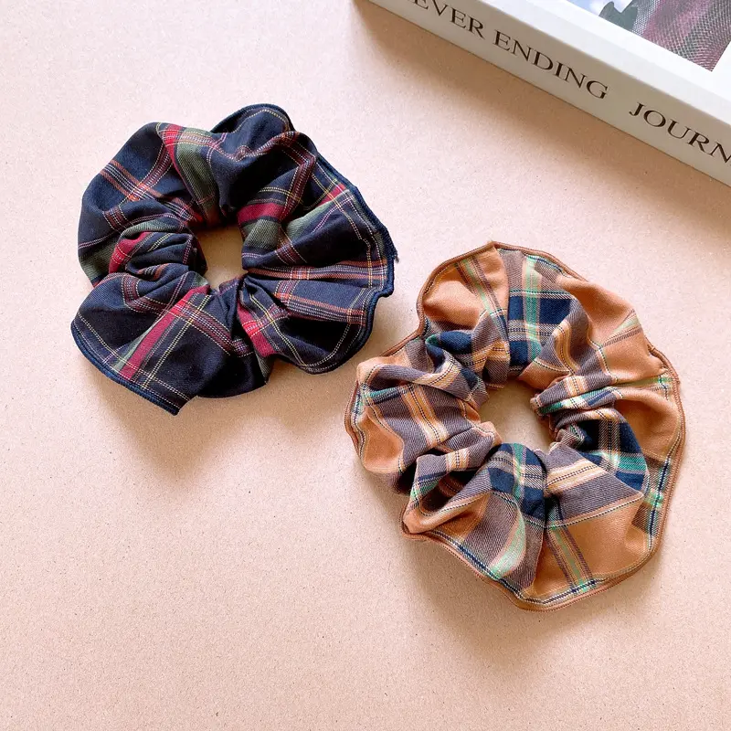 咖色格纹花朵褶皱大肠发圈韩系时尚学院风发绳潮流高级感发饰