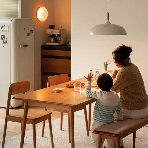 出乎生活白橡木北欧家用餐桌