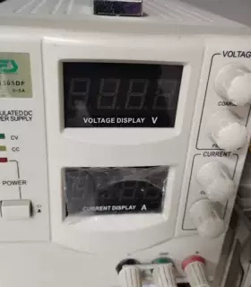 REGULATED DC  POWER SUPPLY RS-1305DF 0-30V 0-5A 可调直流电源