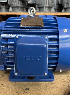 5HP112M1TEF3电机机-异步电动AEMB3N-4P4三相