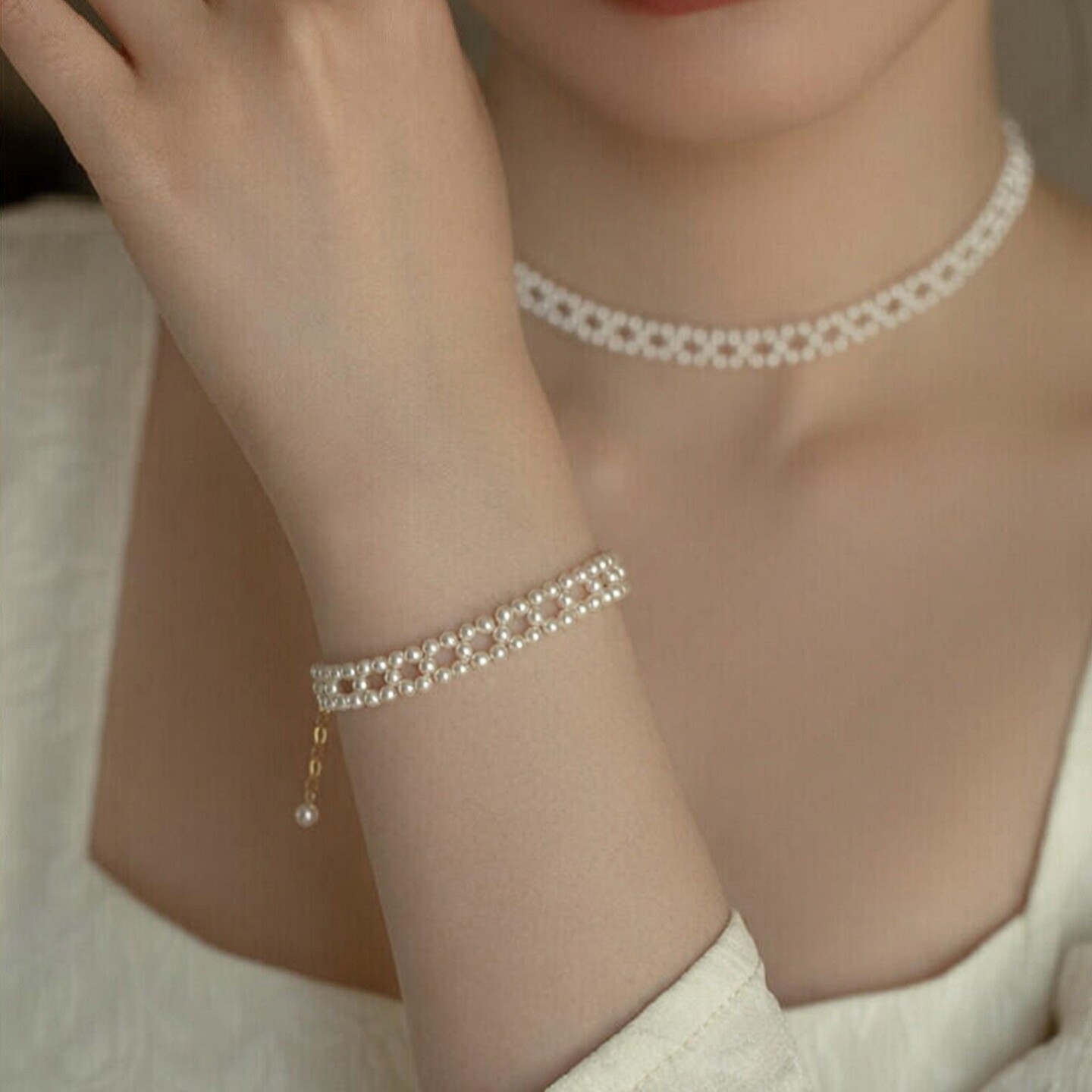 法式白色施家珍珠手工串珠手链女2026新款复古宫廷风轻奢时尚手饰
