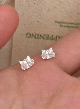 可爱小猫咪耳钉轻奢小众设计独特