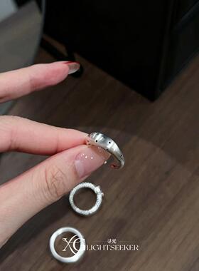S925纯银色拉丝波点素圈戒指女