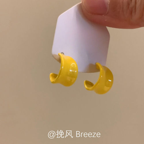 S925纯银黄色C型弯弧耳钉女