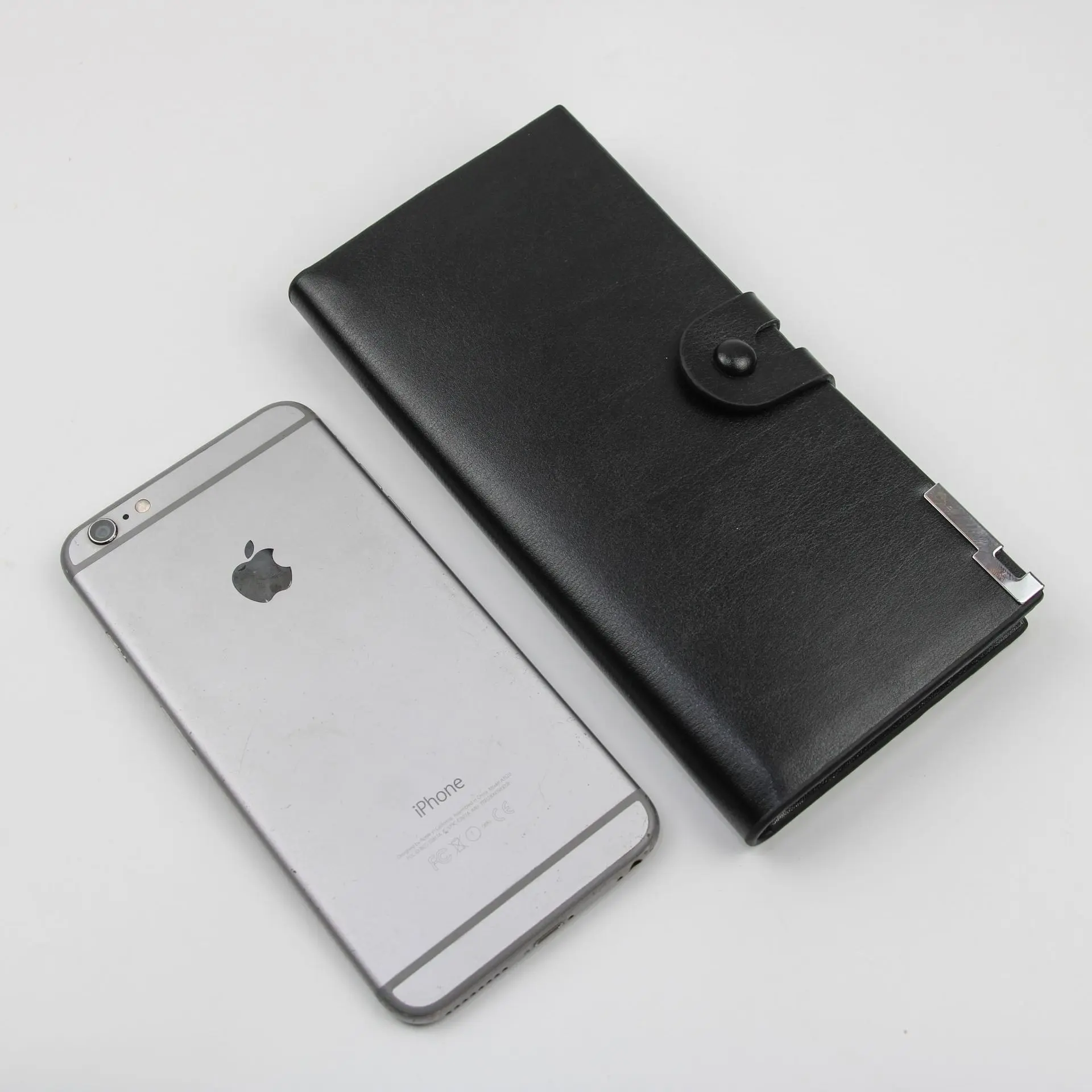 新款长款男士商务西装钱包多卡位金属夹边二折搭扣男士钱包wallet