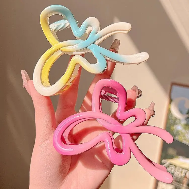 2024新款渐变色粉好的发夹甜酷清新甜美风镂空设计后脑勺抓夹