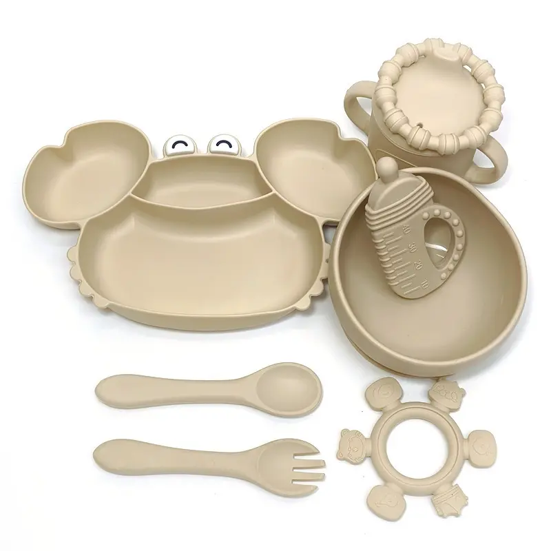 宝宝餐盘儿童吸盘碗辅食碗吃饭分隔餐具卡通硅胶餐盘餐具套装
