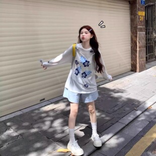2025新款 夏日ootd穿搭印花白色长袖 T恤上衣女宽松薄纱款 防晒罩衫