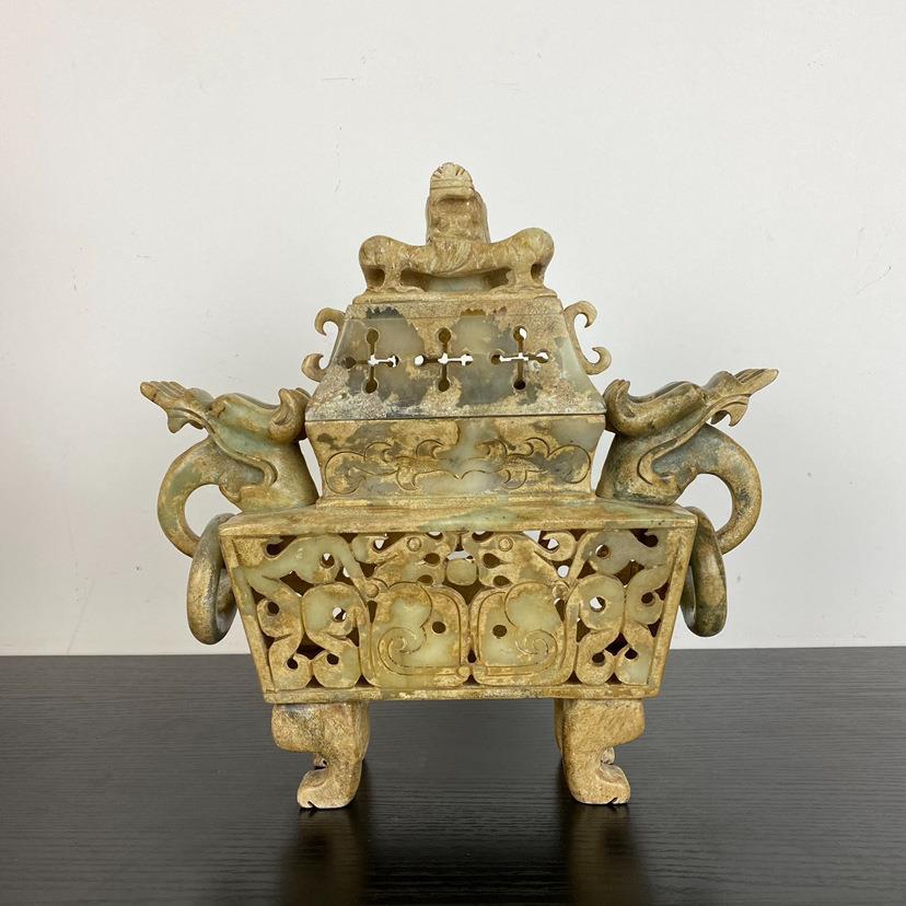 钰程本命年玉器战汉镂空复古扁龙炉岫玉吉祥物摆件公司客厅玄关