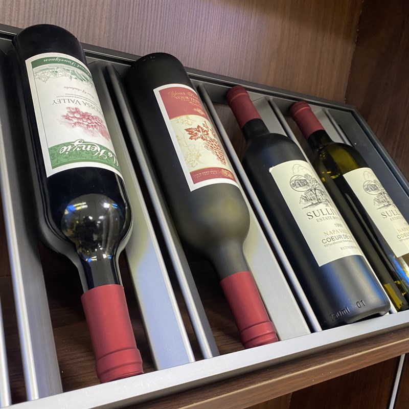 定制倒放红酒瓶层m板架隔板酒柜架铝合金斜放酒架红酒瓶托储藏架