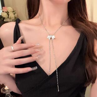 银色蝴蝶结水滴项链女高级感可抽拉锁骨链小众简约百搭颈链配饰品