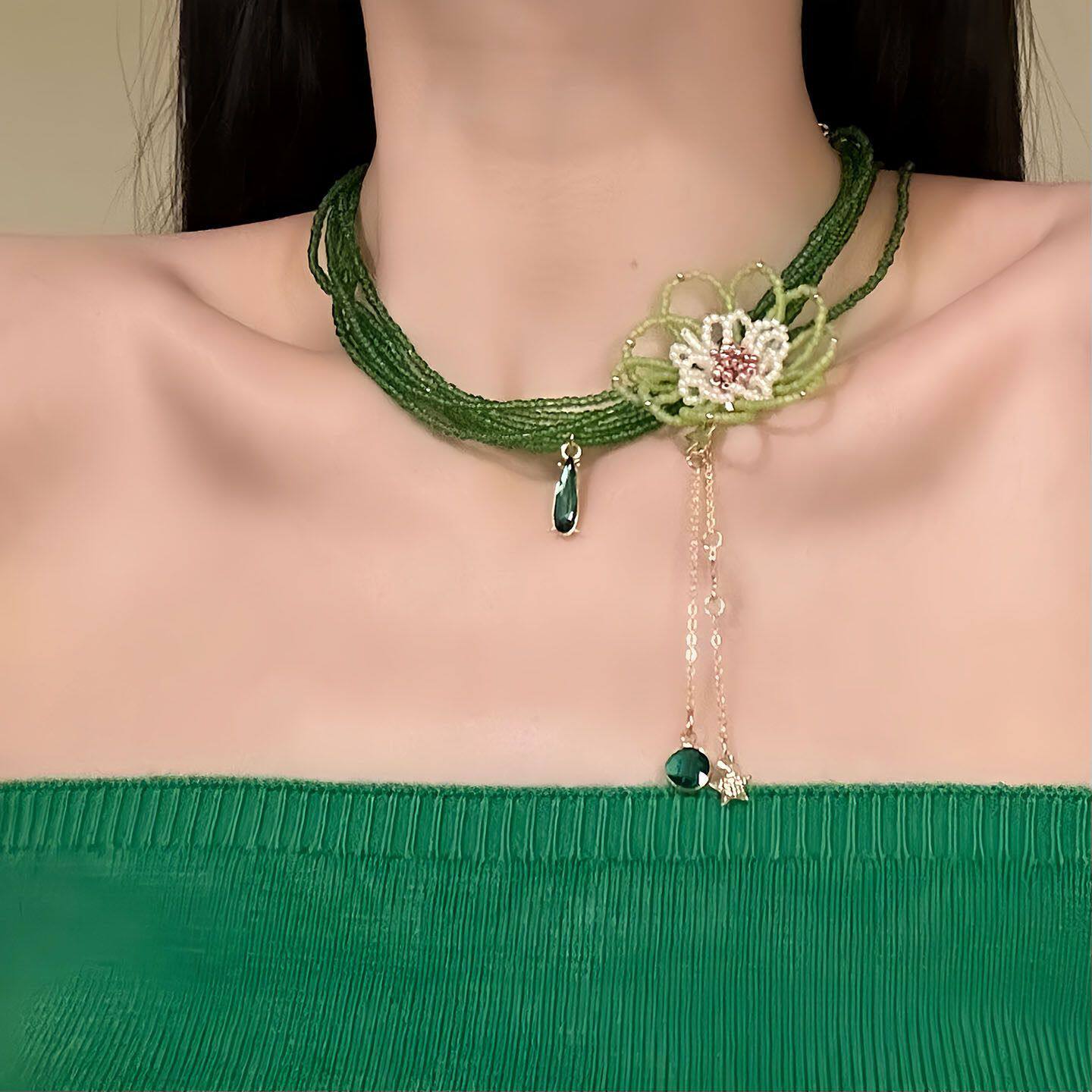 【春溪拾记】夏季绿色串珠花朵项链女2026新款复古森系锁骨链颈链