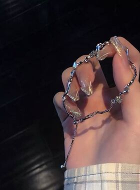 轻奢小众ins风冷挡风女士手链