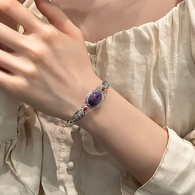 2026新中式藏风做旧手镯紫宝石拼接红珠雕花工艺可开口复古女手饰