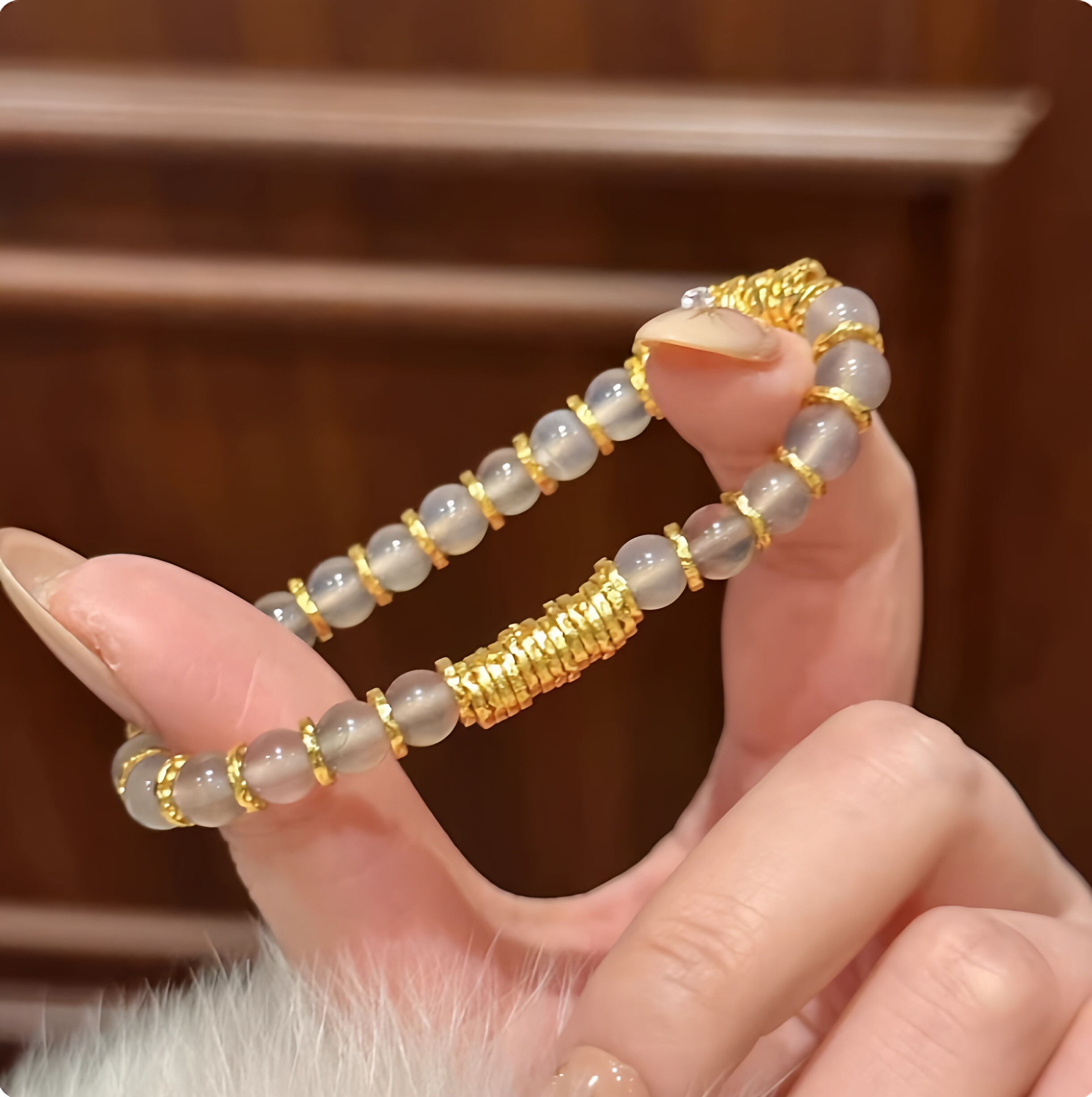 新中式国风招财白水晶盘缠手链轻奢小众碎金小手串沙金串珠手链