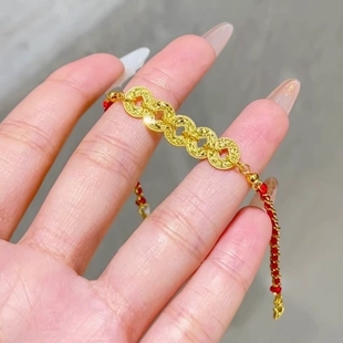 黄金色新中式碎碎冰五帝钱红绳手链超闪轻奢小众精致编织手绳国风