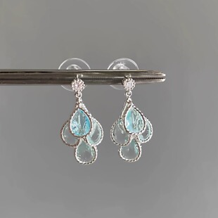 海蓝色水滴流苏耳环夏天轻奢高级感气质耳饰2025新款独特水晶耳坠