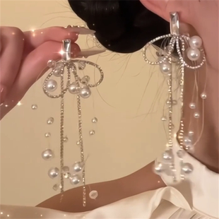 「预谋邂逅」法式爆闪蝴蝶结珍珠流苏耳钉温柔氛围感甜美耳饰品女