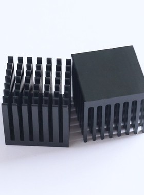 散热片28*28*28黑色带齿破槽铝制电子散热器CPU芯片Z主板带背胶