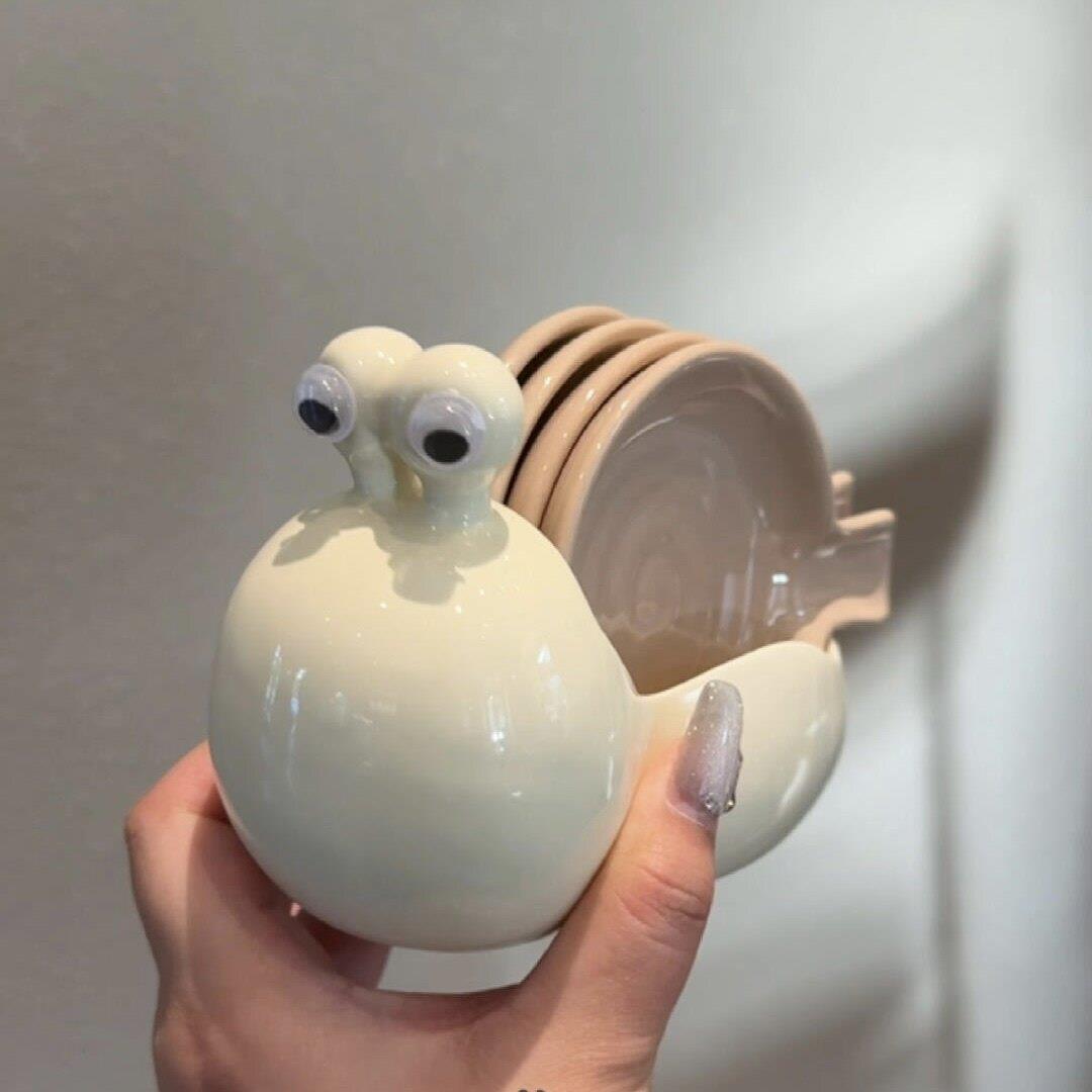 蜗牛陶瓷碟可爱餐具创意家用盘子菜盘蘸料吐骨头精致调味碟收纳架