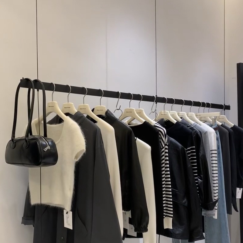 服装店吊架不锈钢拉丝银色方管挂衣杆女装橱窗陈列货架悬挂展示架