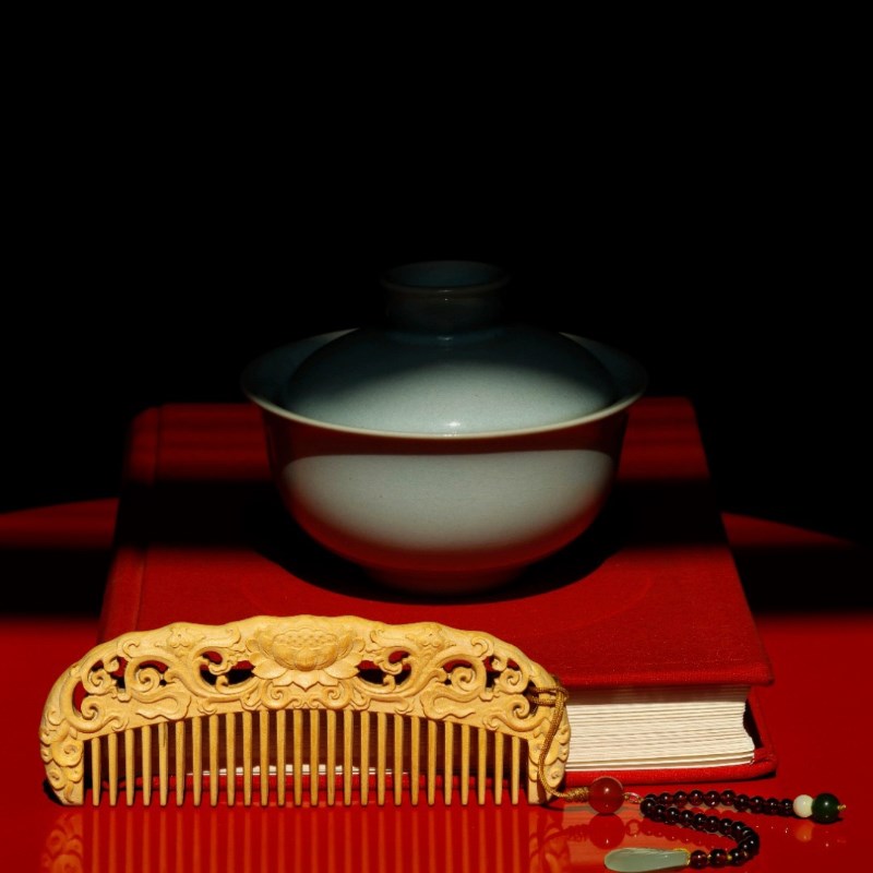 小叶黄杨木梳子j女士礼物盒送女友老婆七夕情人节礼品生日实用刻