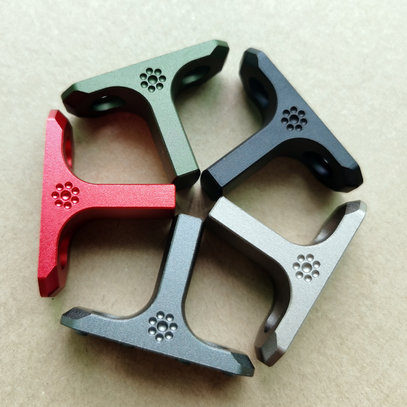 T垂直战术金属迷你阻手器Mlok 友坂防御keymod系统樱花护手MI SLR