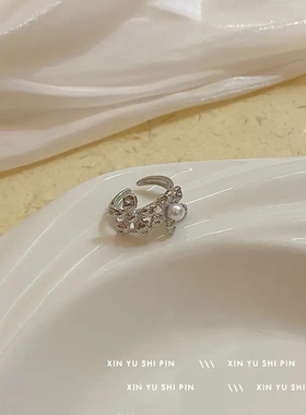 日韩温柔气质花朵仿珍珠戒指女小众甜美百搭通勤指环食指戒指