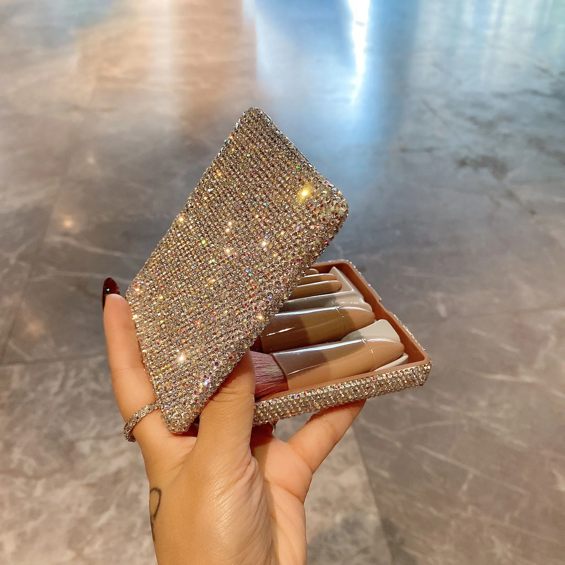 化妆刷套装高颜值镶钻收纳盒旅行多功能直销