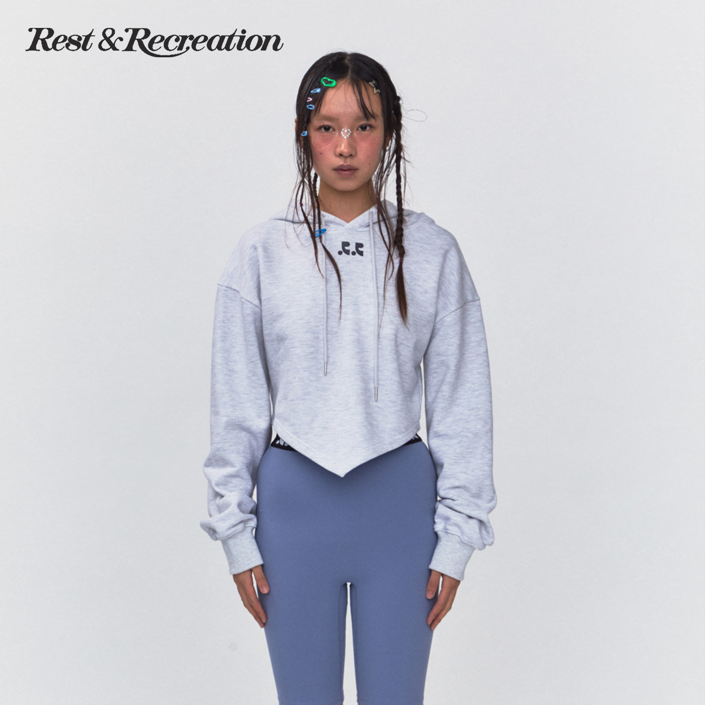 RR字母logo印花尖角连帽卫衣