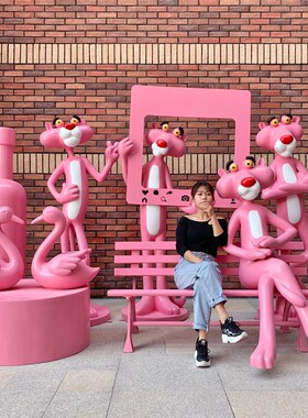 卡通粉红豹雕塑大型摆件网红打卡奶茶店I铺门口落地拍照装饰吸引