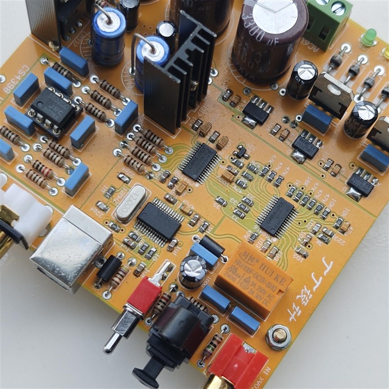丁丁调音2024年新版CS4398 DAC 带USB 同轴 光纤24/192K电路板