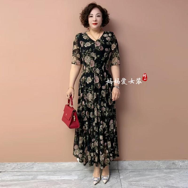 推荐高品质中年妈妈台湾纱连衣裙气质高弹洋气减龄优雅碎花大摆长