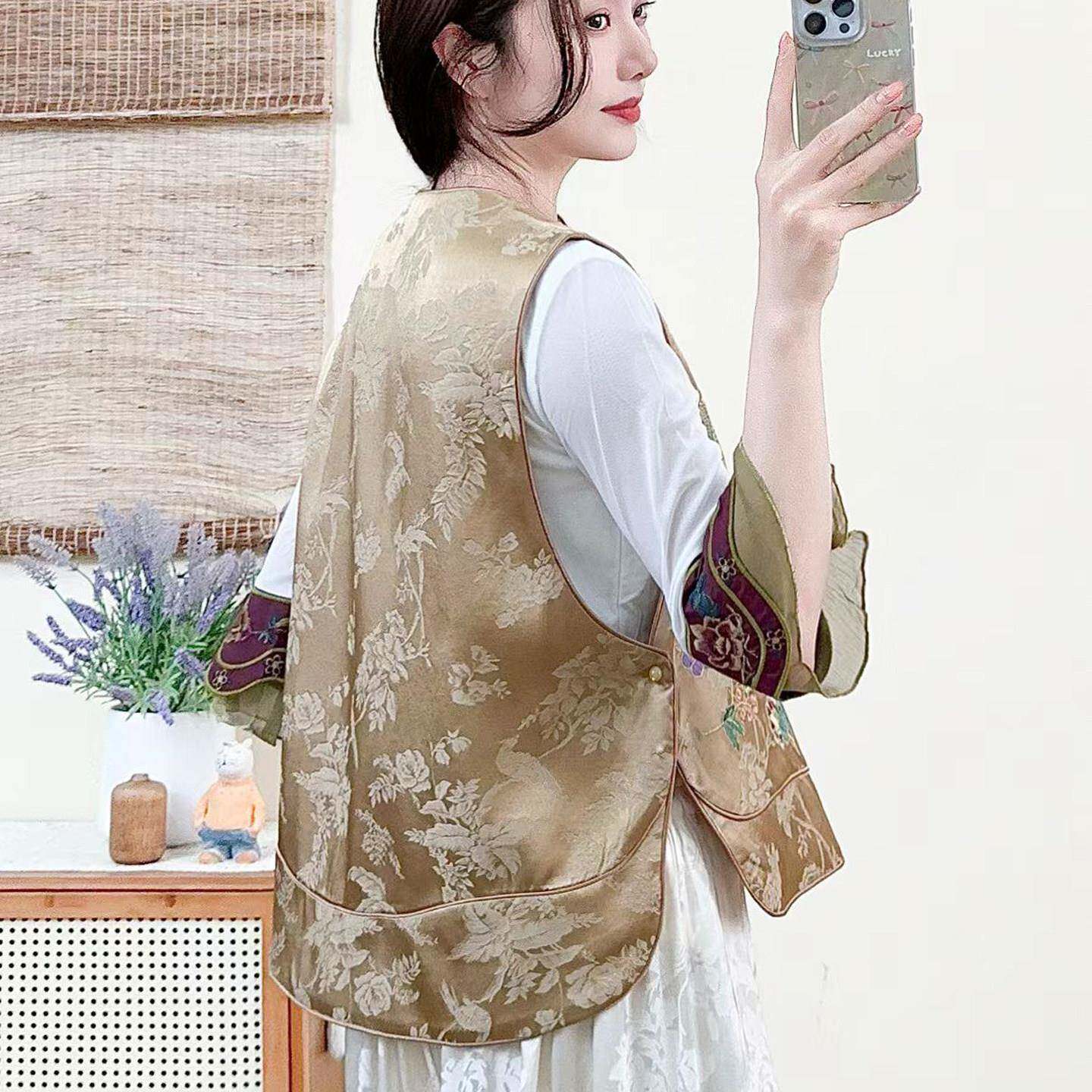 推荐新中式刺绣马甲女无袖圆领盘扣无袖上衣秋新款宽松民族风百搭