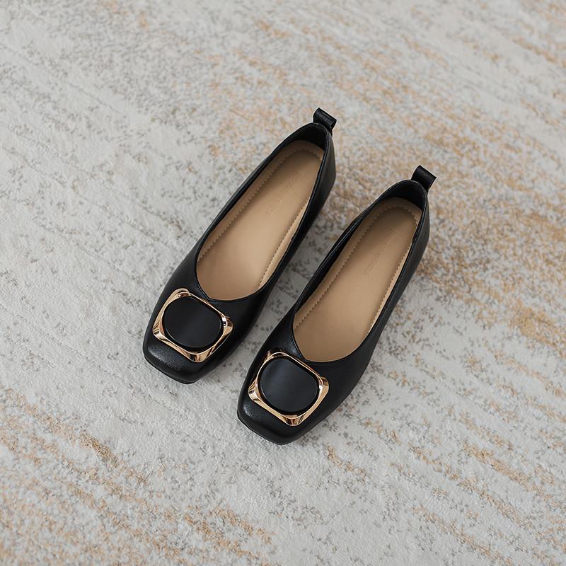 推荐低跟真皮单鞋女秋季20