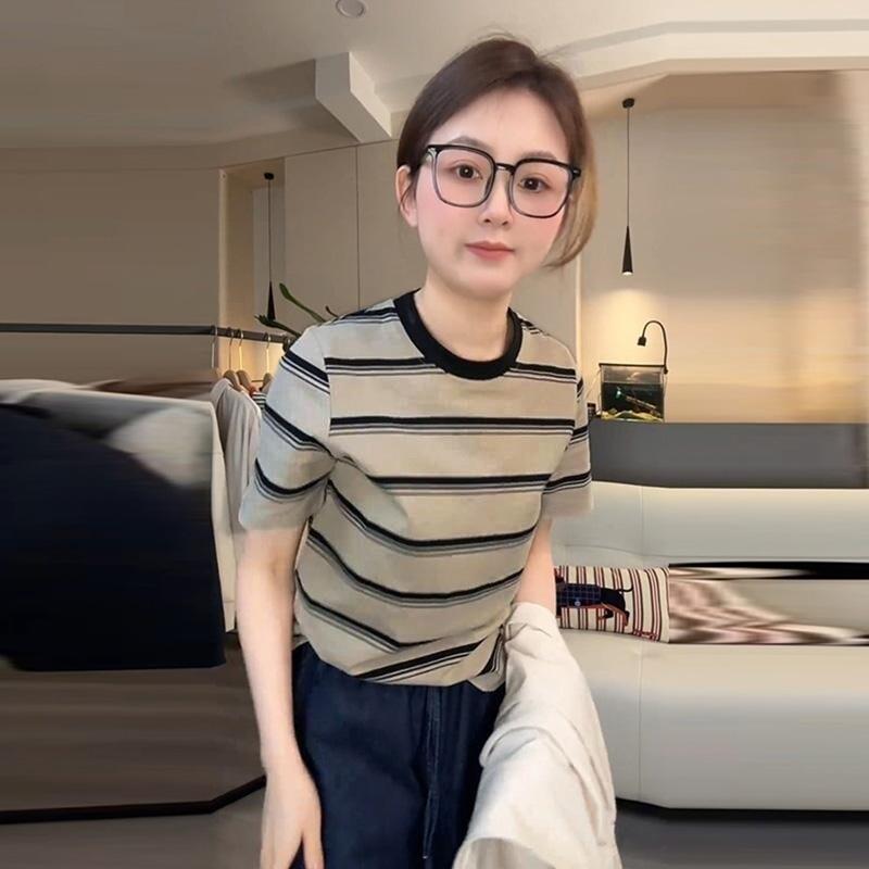 推荐韩系撞色条纹圆领短袖T恤女春季新款宽松设计感休闲百搭减龄