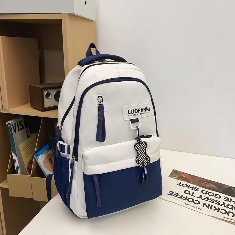 新品轻便书包初中女生小学