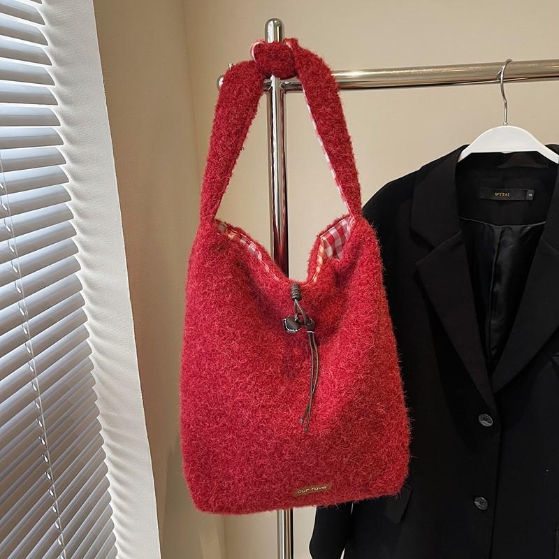 新品冬季毛绒包包女2024新