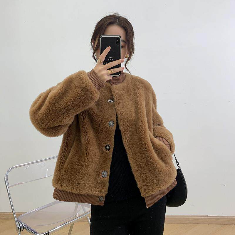 新品2024冬海宁新款皮草圆领颗粒羊剪绒大衣皮毛一体短款女羊羔毛
