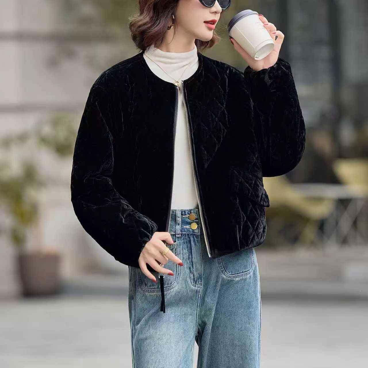 推荐超好看金丝绒夹棉宽松短外套女秋冬季新款轻薄小香风菱格棉服