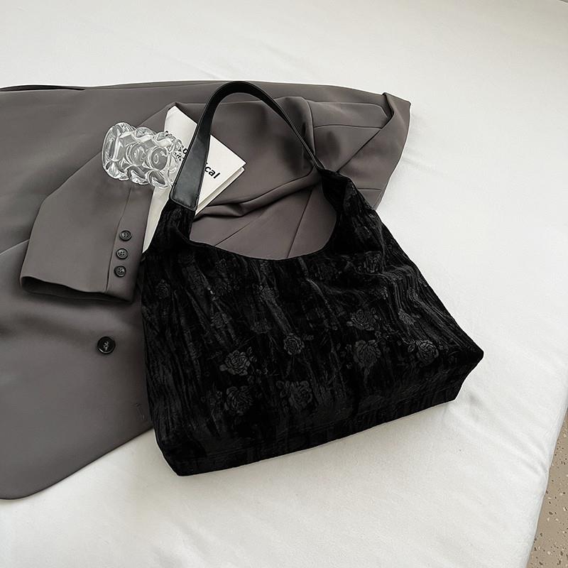 推荐新中式绒面包包女士夏