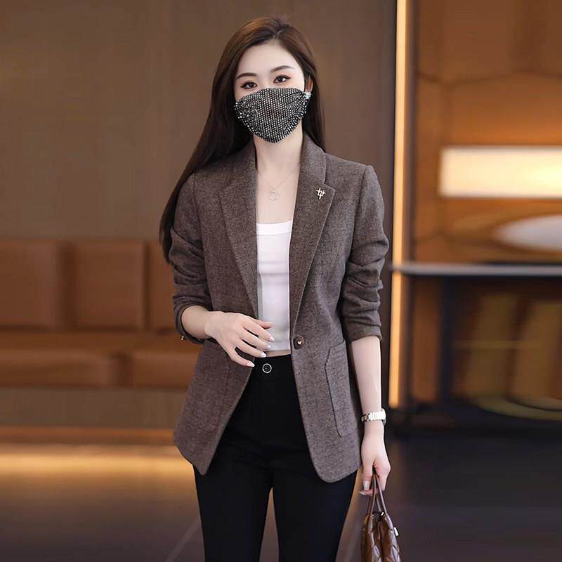 推荐时尚小西装外套女2026年秋季新款气质显瘦高级感短款休闲西服
