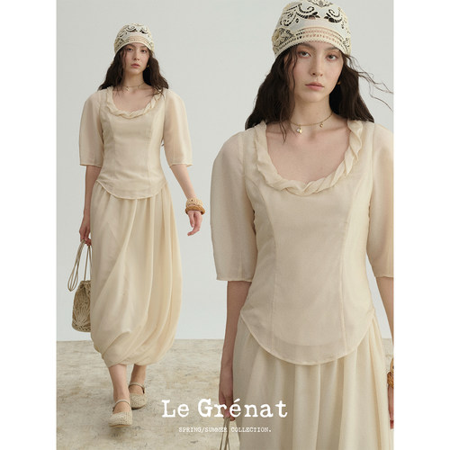 Le Grenat春夏女设计感桑蚕丝醋纤混纺U领扭转设计中袖上衣