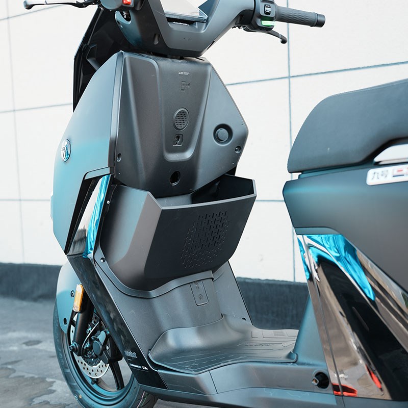 适用九/号电动车Dz储物盒110P/115P工具兜猎户座前置收纳储物箱